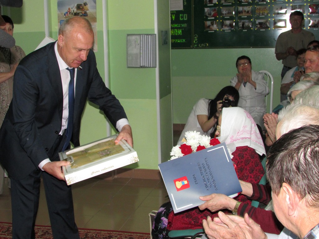 Подарок от главы Уссурийска