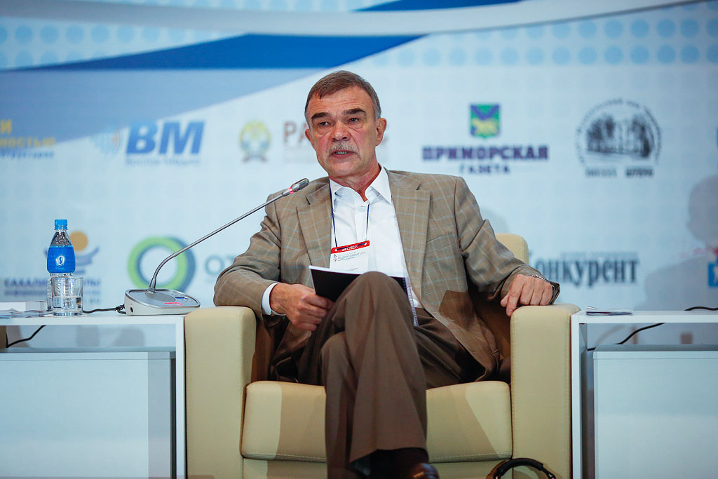 Председатель Общественной палаты Приморского края Виктор Ларин