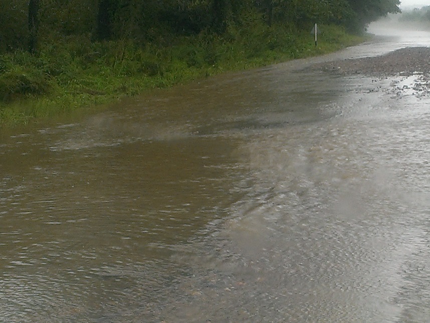 Дожди в Хасанском районе Приморья продолжается, вода по-прежнему прибывает