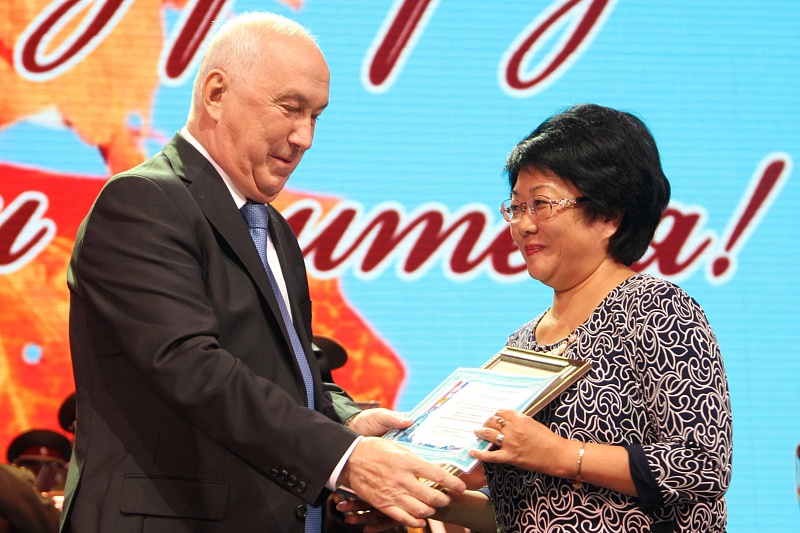 "Педагогическая гостиная" открыла свои двери в Хабаровске