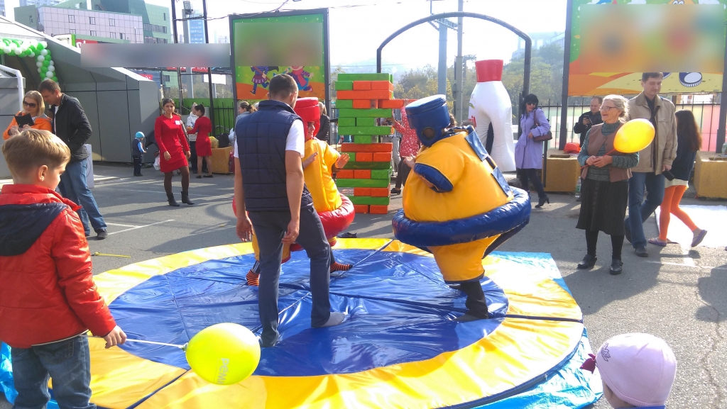 Праздник в честь открытия магазина 