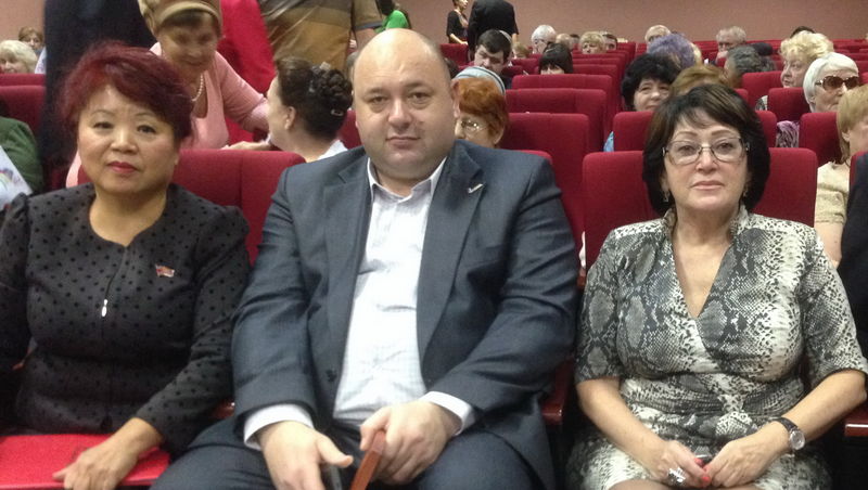 Депутаты Думы Владивостока поздравили краевую организацию общества слепых с 90-летием