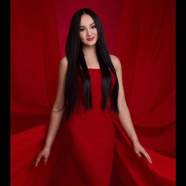 Намылова Саина, 21 лет