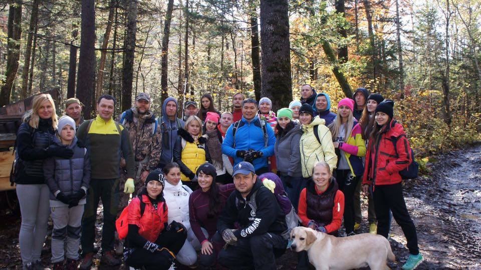 На Фалазу часто ходят большими группами 