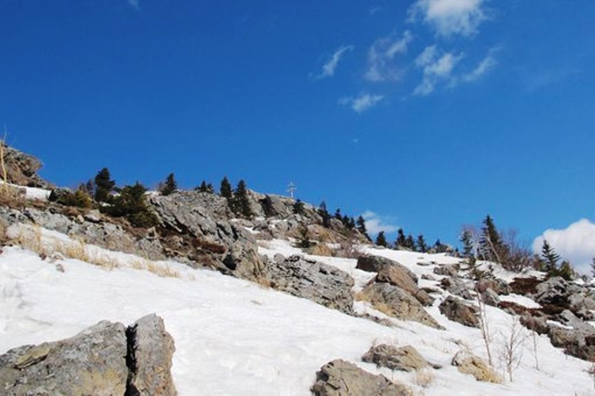 Крест у вершины