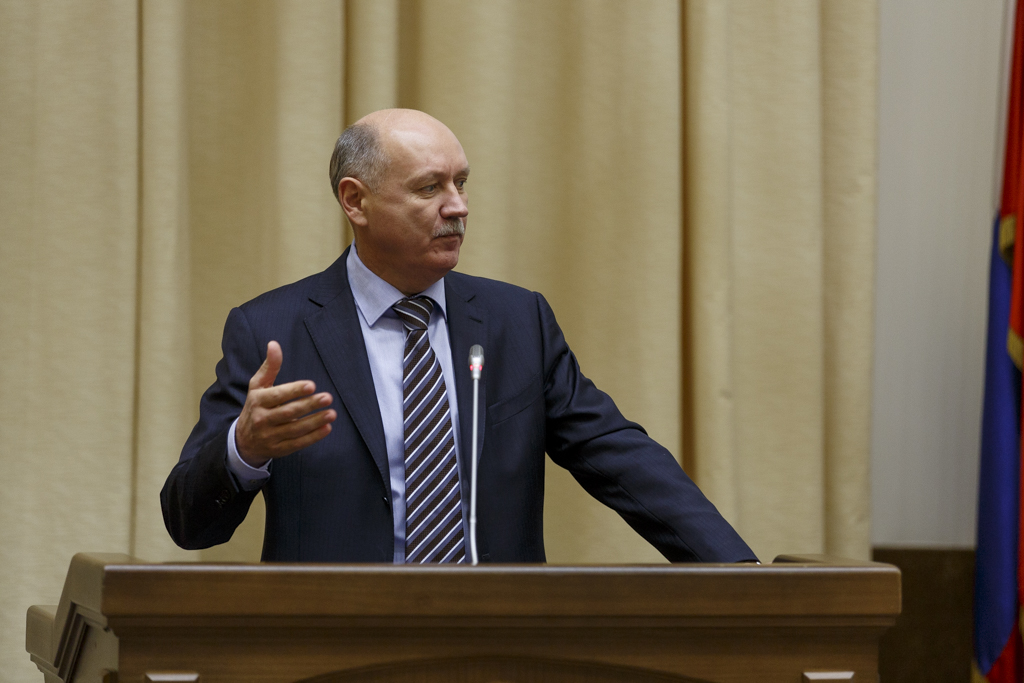 Круглый стол на конференции предпринимателей: выступает Александр Костенко