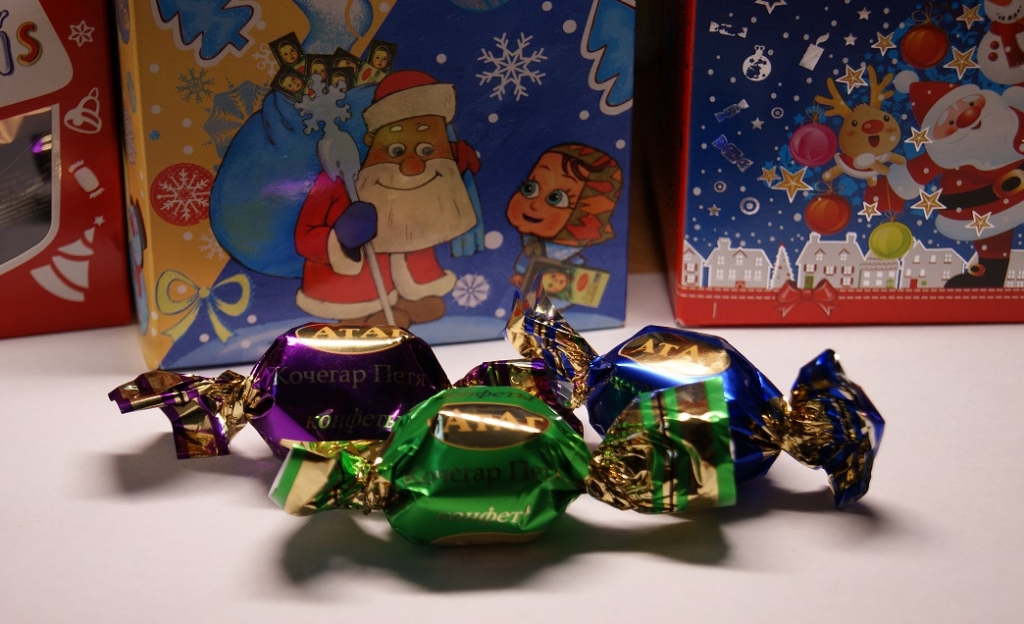 ТОП конфет из детских новогодних подарков с самыми необычными названиями