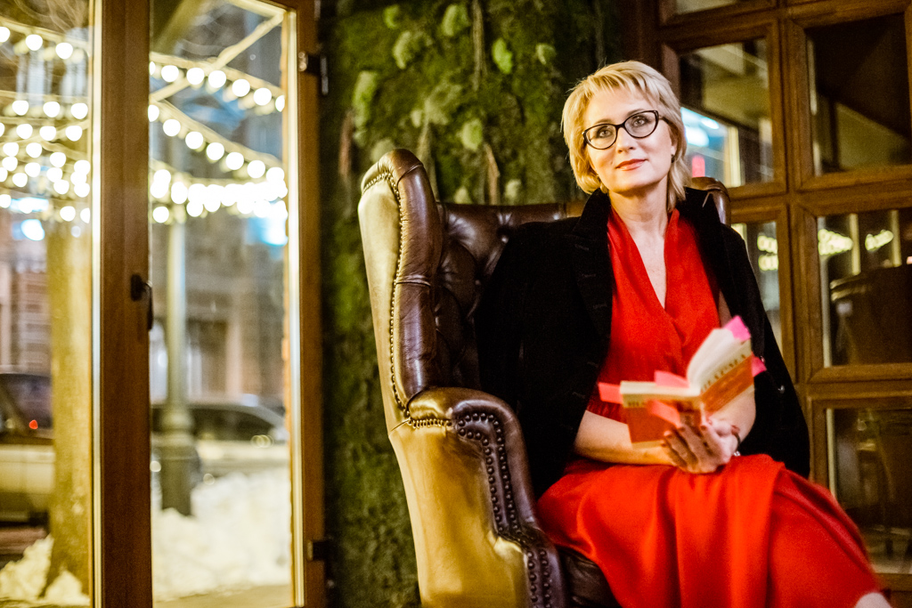 Елена Новгородова на съемках для проекта "Книга моей жизни" 