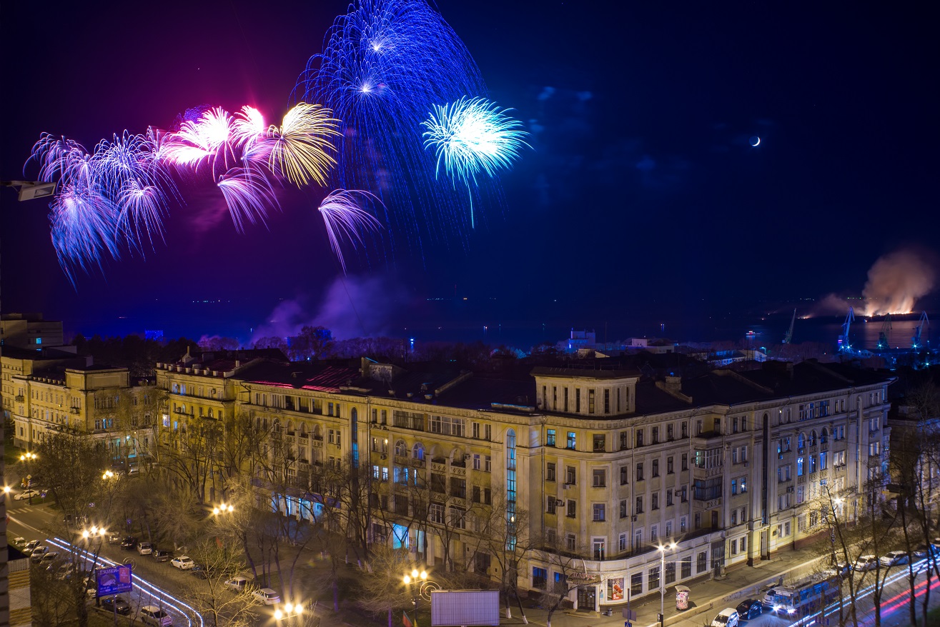 Будет салют на день города хабаровск