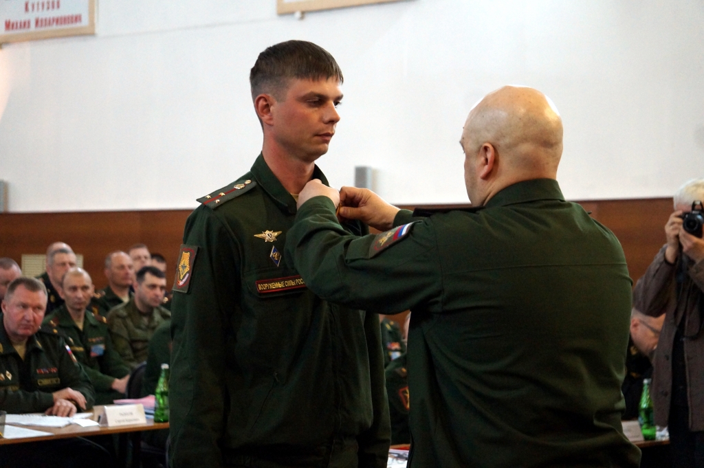 Сайт военно восточного округа. Награждение военнослужащих. Поощрение военнослужащих. Награждение солдат РФ. Военный совет восточного военного округа.