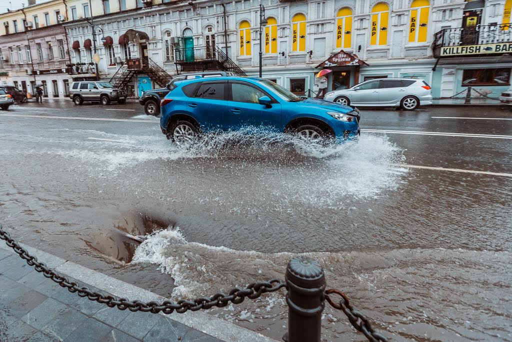 Дождь во Владивостоке 24 июня Мария Бородина, РИА PrimaMedia