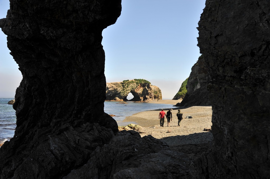 Мыс великан сахалин на карте фото