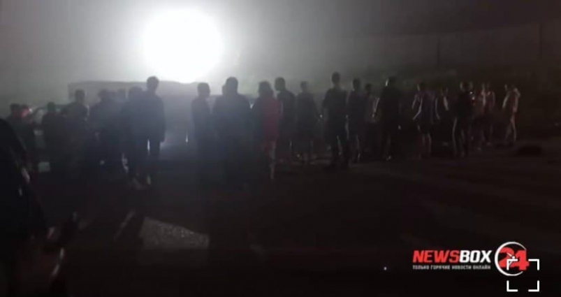 "Стрельба и таран авто": мужчина устроил ночной погром во дворе во Владивостоке