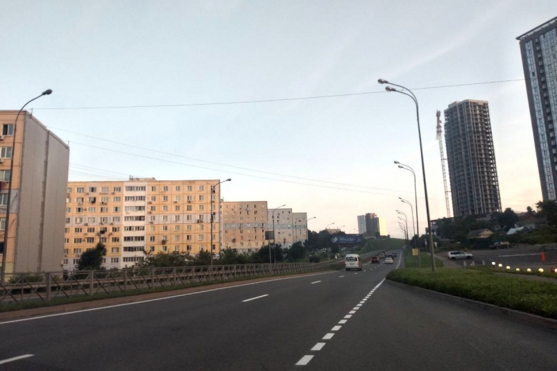 За сутки во Владивостоке нанесли более 27 км километров дорожной разметки