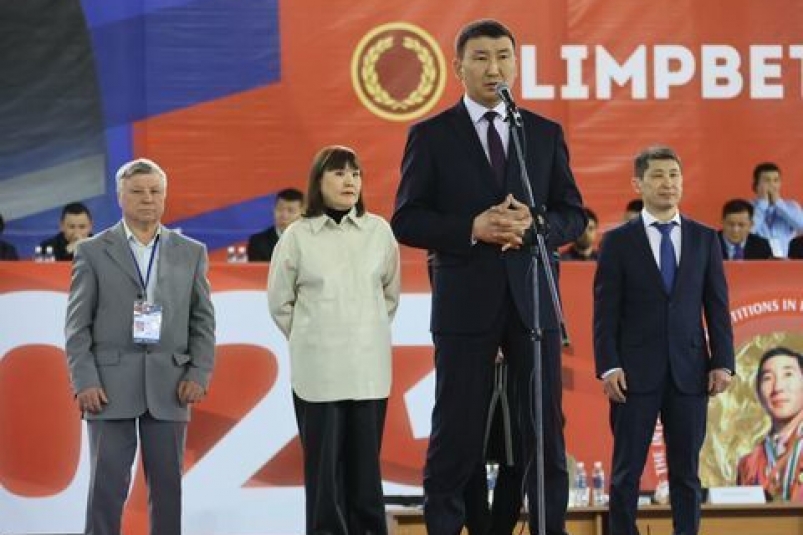 В Якутии торжественно открыли Международные соревнования по вольной борьбе