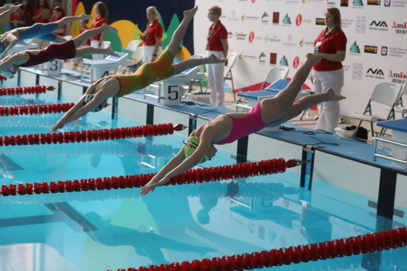 Пловцы Хабаровского края завоевали больше всех медалей на чемпионате и первенстве ДФО