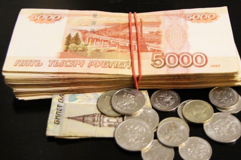 По 50 000 рублей на карту ежемесячно: объявлено о рекордном повышении важной выплаты