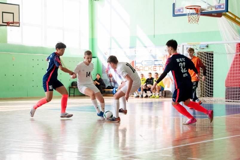 Команды из ЕАО, Хабаровска и Хэгана сошлись в турнире по мини-футболу в Биробиджане
