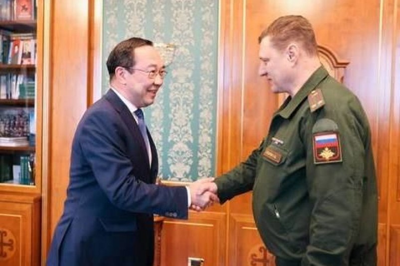 Глава Якутии выразил благодарность отцу Героя Российской Федерации