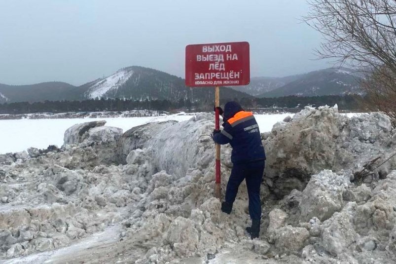 В Бурятии закрыли четыре ледовые переправы