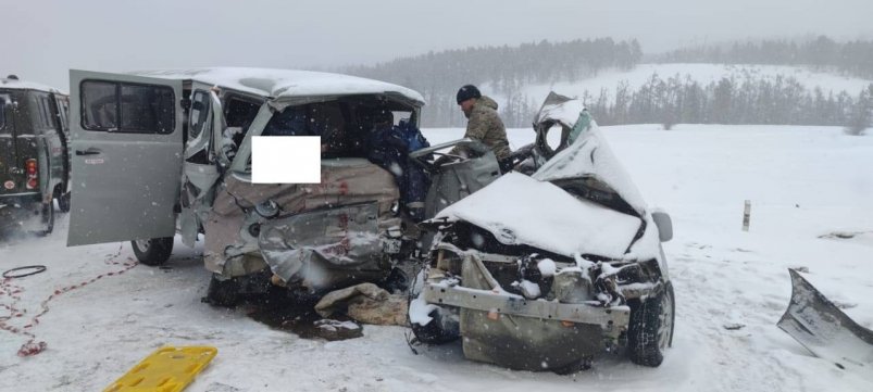 Очевидцев ДТП на дороге "Умнас", где погибли люди, ищут в Якутии