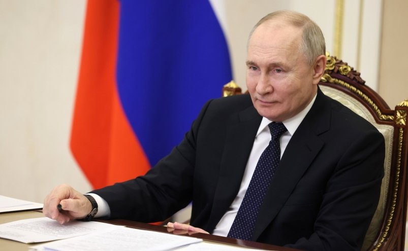 Владимир Путин: Нужно связать мостовым переходом Сахалин с материком