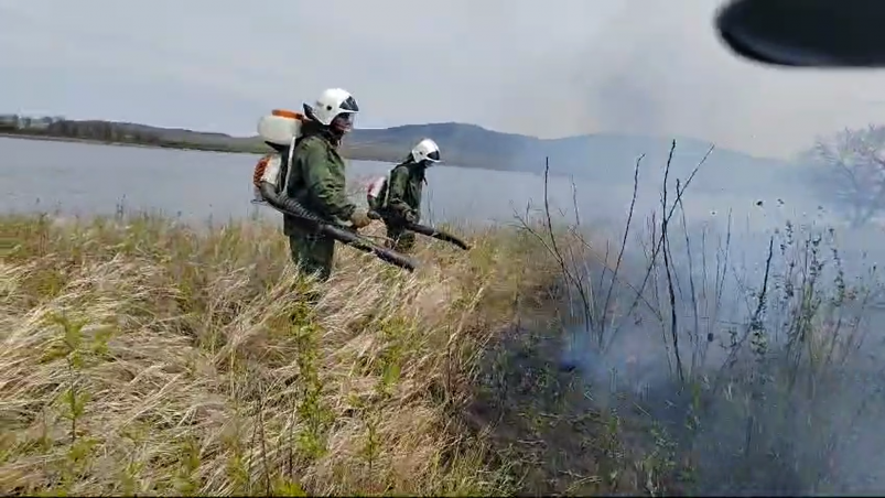 В Хабаровском крае сотрудники заповедника дважды за день ликвидировали пожар