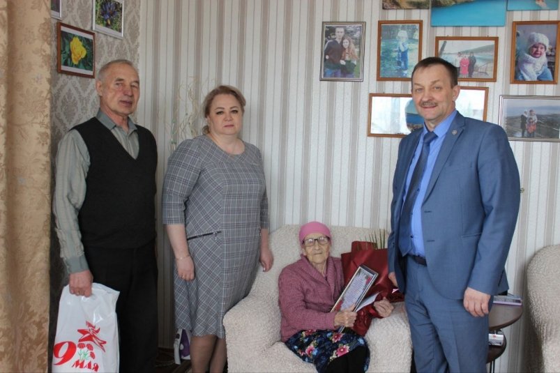 Труженица тыла из Киренска Приангарья отметила 100-летний юбилей
