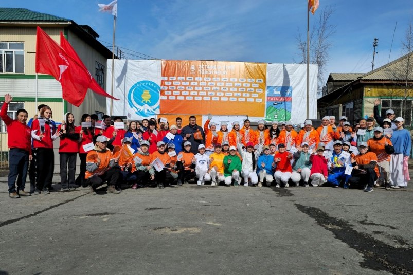Эстафета огня VIII Игр "Дети Азии" прошла в Верхоянском районе Якутии