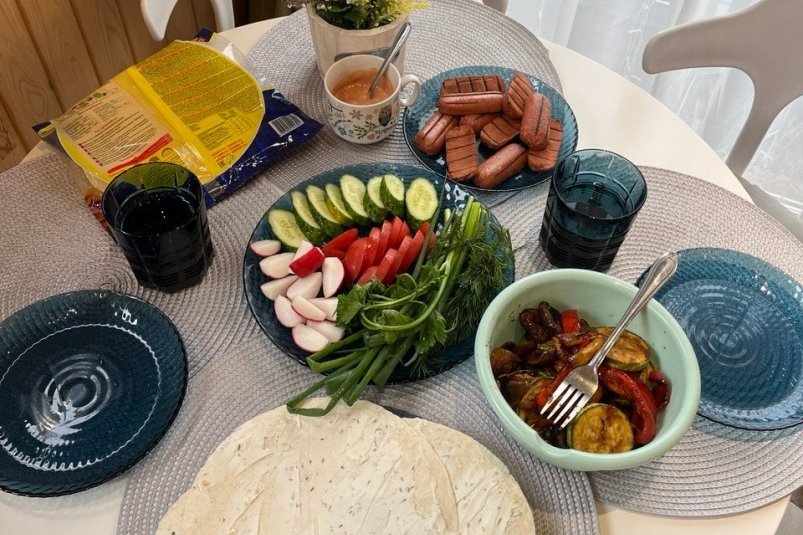Элитный дачный стол на майские: 3 рецепта для пикника на выходных - соседи обзавидуются