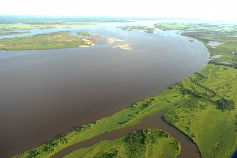 Амур вошел в список самых живописных рек и озер России