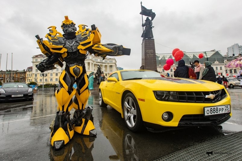 Перешли рубикон: на Центральной площади Владивостока состоялся 