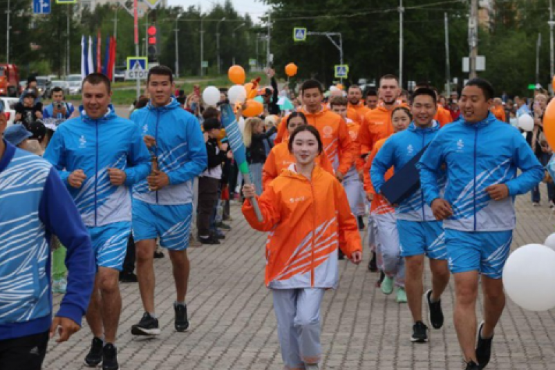 Нерюнгринский район Якутии встретил эстафету огня спортивных игр "Дети Азии" 