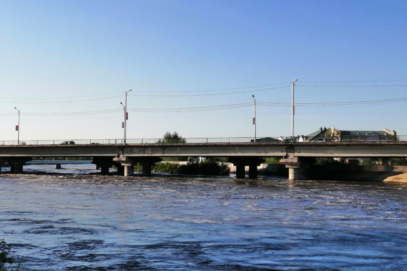 В Лесозаводском округе Приморья заблокировано движение по мосту