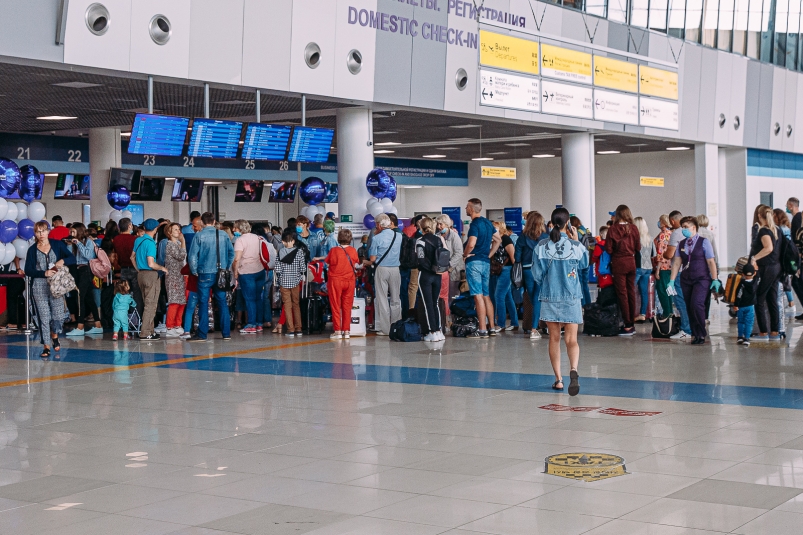На иркутский аэропорт обрушилась критика из-за невыносимой жары