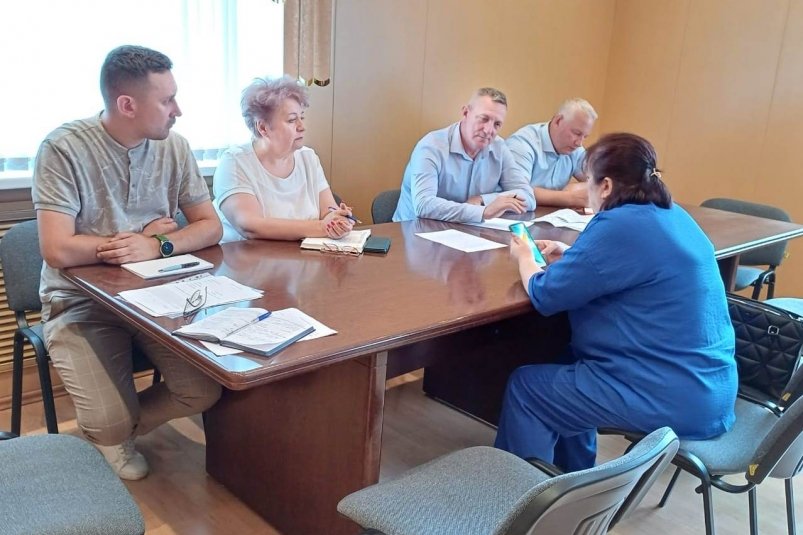 Сергей Кузьменко провел прием граждан в Пограничном муниципальном округе