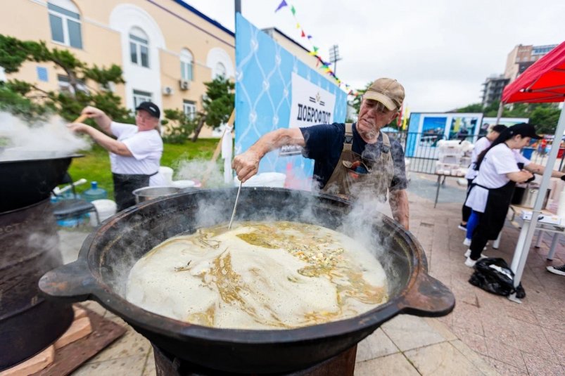 Гастрономическая феерия ожидает Владивосток на Дне Рыбака 14 июля