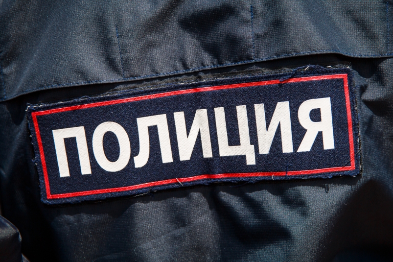 Полиция Уссурийска задержала двух девушек за нападение на пенсионерку