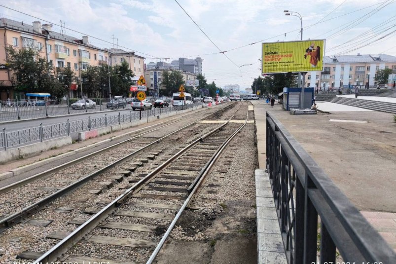 В центре Улан-Удэ сдвинули рельсы на 80 см ради остановки