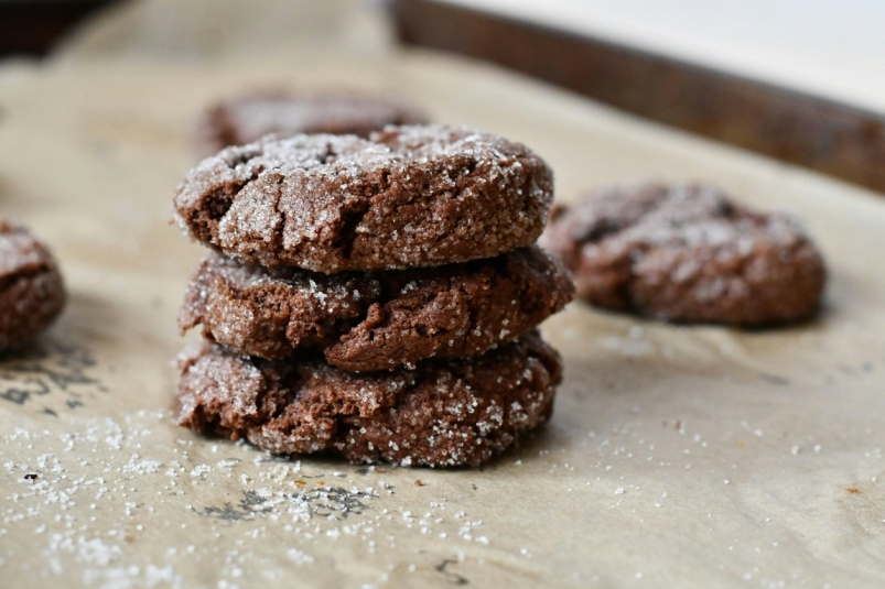 Со сгущеночкой и нежнейшим кремом: рецепт шоколадного печенья – готовится 15 минут