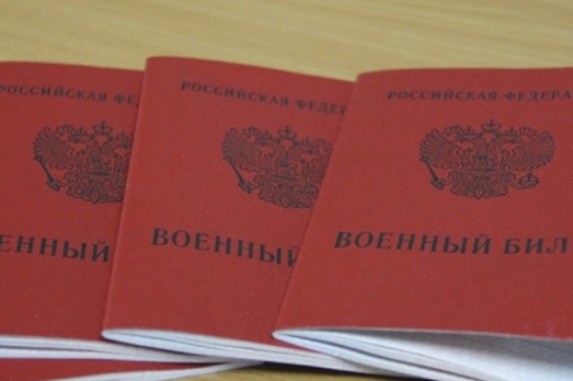 Инструктор пункта отбора в Якутске: Поток  желающих заключить контракт, не прекращается