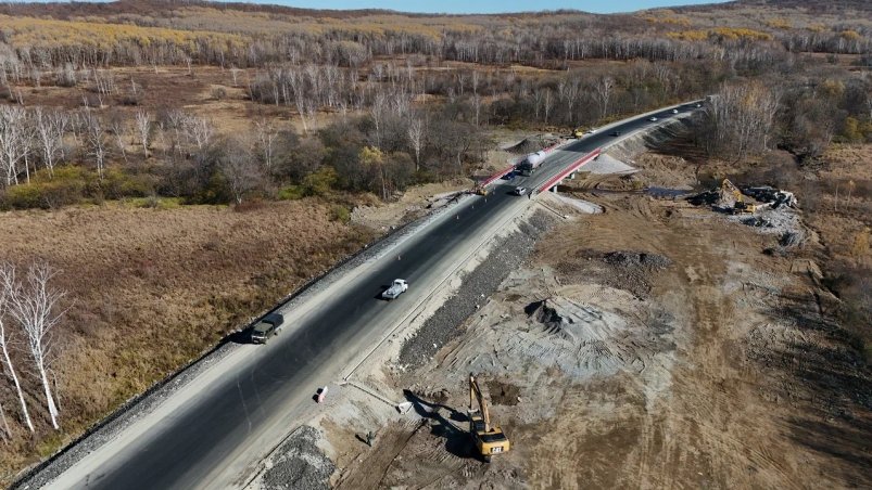 Готовность моста через реку Лесную на трассе 