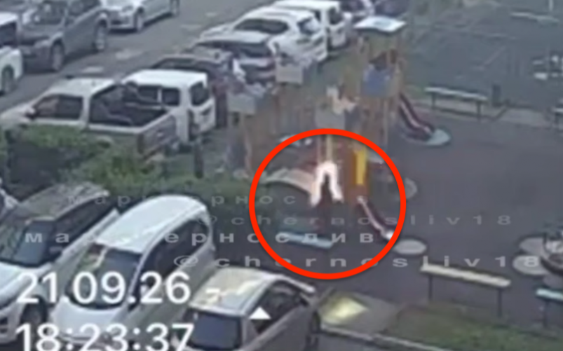"Люди бегут": страшный случай в Приморье попал на видео "Люди бегут": страшный случай в Приморье попал на видео - NakhodkaMedia: Лента новостей, 29.09.2026