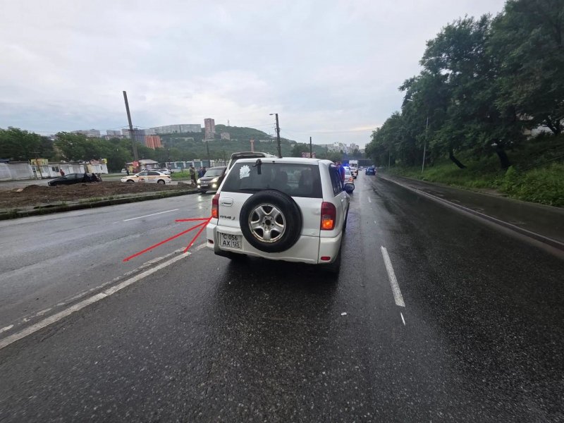 ГАИ разыскивает водителя, скрывшегося с места ДТП во Владивостоке пресс-служба УМВД России по Приморскому краю