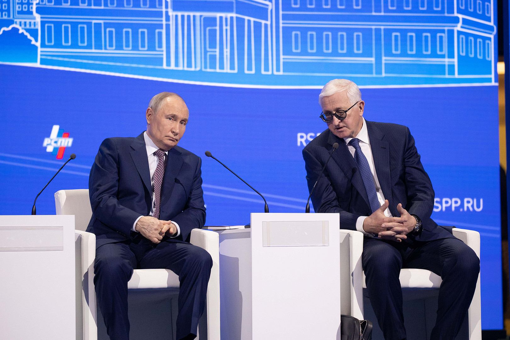 Президент Владимир Путин и глава РСПП Александр Шохин на XXXIV съезде РСПП пресс-служба РСПП