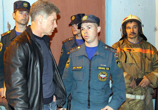 Губернатор Приамурья побывал на месте взрыва котельной завода 